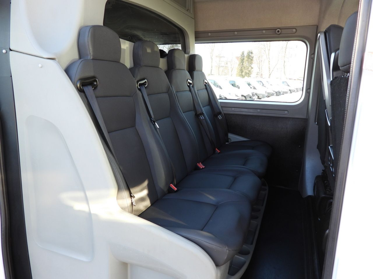 Furgoneta pequeña RENAULT MASTER BOX DELIVERY VAN 7 SEATS CRUISE CONTROL AIR CONDITIONING  110HP: foto 32