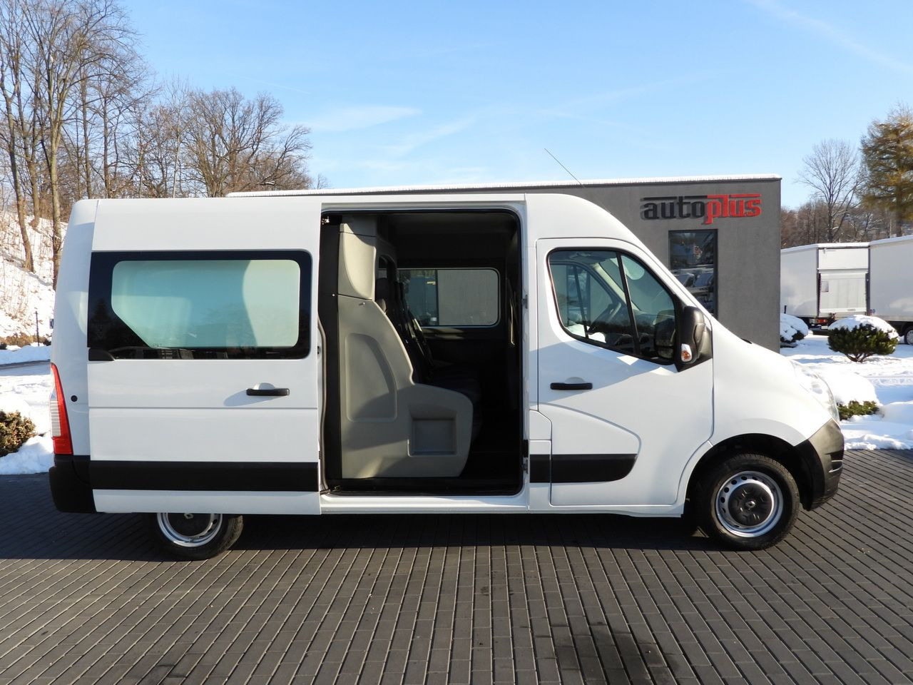 Furgoneta pequeña RENAULT MASTER BOX DELIVERY VAN 7 SEATS CRUISE CONTROL AIR CONDITIONING  110HP: foto 8