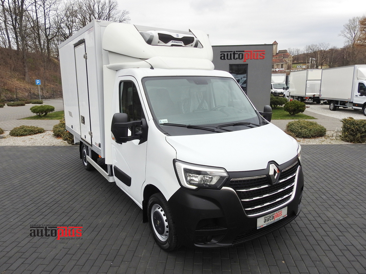 RENAULT MASTER  REGRIGERATOR BOX 0*C LED LIGHTS AIR CONDITIONING  145HP - Furgoneta frigorifica: foto 1 RENAULT MASTER  REGRIGERATOR BOX 0*C LED LIGHTS AIR CONDITIONING  145HP - Furgoneta frigorifica: foto 1