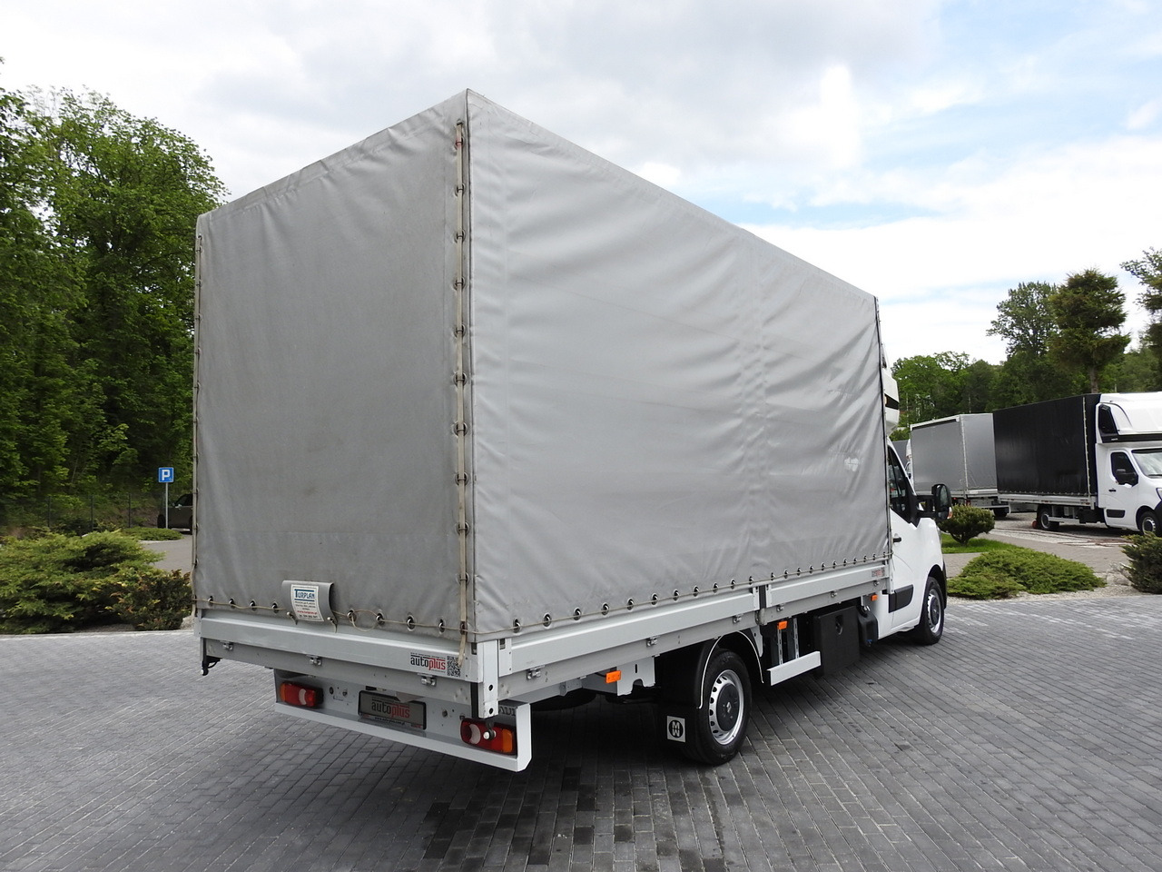 RENAULT MASTER TARPAULIN 10 PALLETS WEBASTO CRUISE CONTROL AIR CONDITIONING LED LIGHTS 165HP - Furgoneta con lona: foto 3 RENAULT MASTER TARPAULIN 10 PALLETS WEBASTO CRUISE CONTROL AIR CONDITIONING LED LIGHTS 165HP - Furgoneta con lona: foto 3
