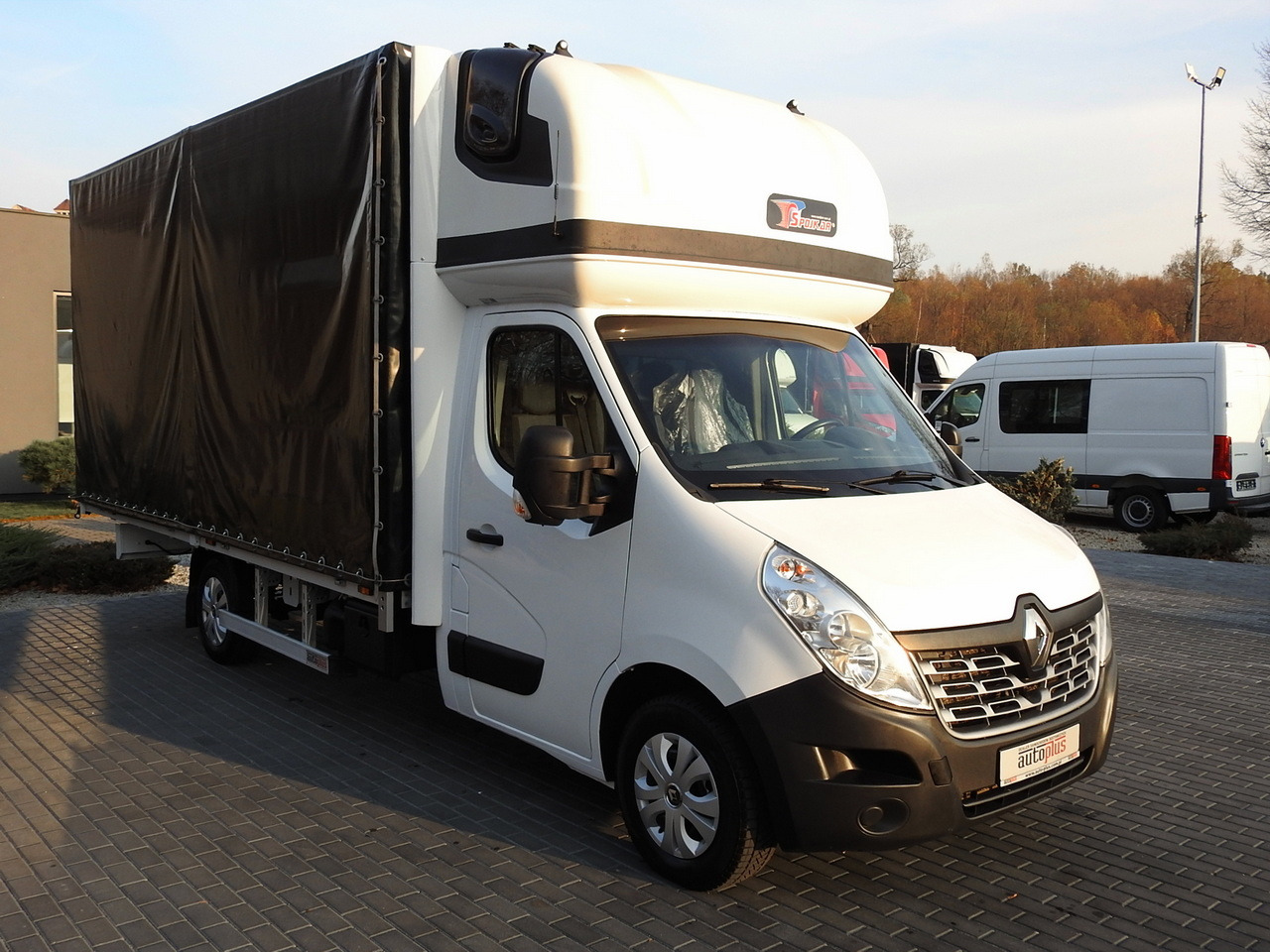 RENAULT MASTER TARPAULIN 10 PALLETS WEBASTO CRUISE CONTROL AIR CONDITIONING PNEUMATICS 170HP - Furgoneta con lona: foto 4 RENAULT MASTER TARPAULIN 10 PALLETS WEBASTO CRUISE CONTROL AIR CONDITIONING PNEUMATICS 170HP - Furgoneta con lona: foto 4