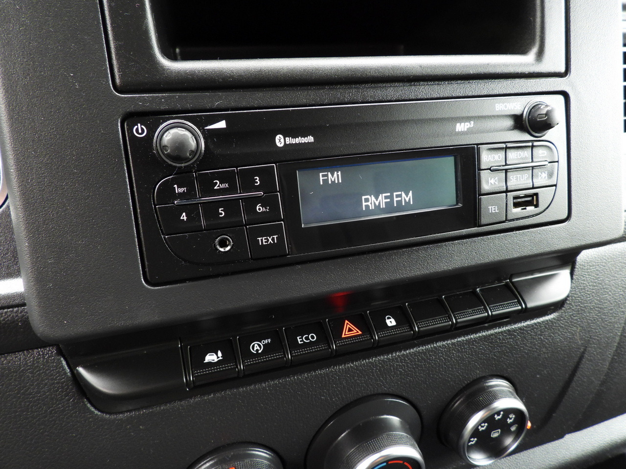 Furgoneta con lona RENAULT MASTER  TARPAULIN 10 PALLETS WEBASTO CRUISE CONTROL LED LIGHTS PNEUMATICS AIR CONDITIONING  165HP: foto 34