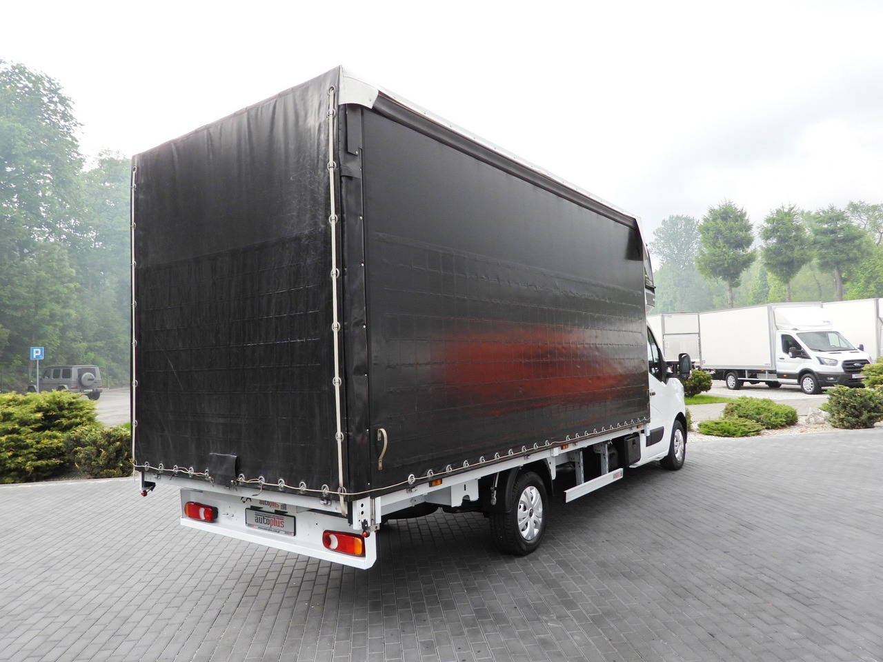 RENAULT MASTER  TARPAULIN 10 PALLETS WEBASTO CRUISE CONTROL LED LIGHTS PNEUMATICS AIR CONDITIONING  165HP - Furgoneta con lona: foto 3 RENAULT MASTER  TARPAULIN 10 PALLETS WEBASTO CRUISE CONTROL LED LIGHTS PNEUMATICS AIR CONDITIONING  165HP - Furgoneta con lona: foto 3