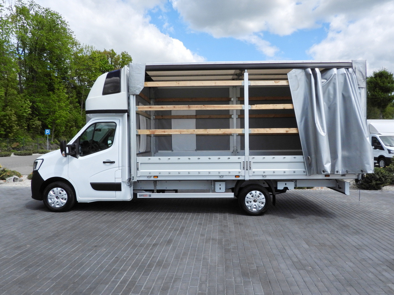 Furgoneta con lona RENAULT MASTER TARPAULIN 10 PALLETS WEBASTO CRUISE CONTROL LED LIGHTS PNEUMATICS AIR CONDITIONING 165HP: foto 7 Furgoneta con lona RENAULT MASTER TARPAULIN 10 PALLETS WEBASTO CRUISE CONTROL LED LIGHTS PNEUMATICS AIR CONDITIONING 165HP: foto 7