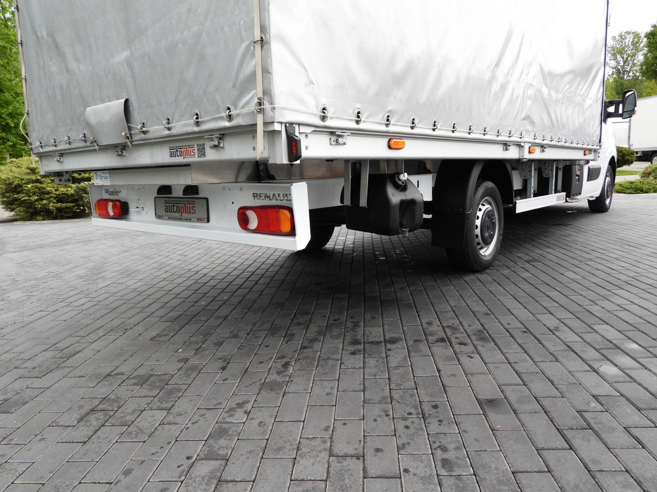 Furgoneta con lona RENAULT MASTER  TARPAULIN 10 PALLETS WEBASTO CRUISE CONTROL LED LIGHTS PNEUMATICS AIR CONDITIONING  165HP: foto 23