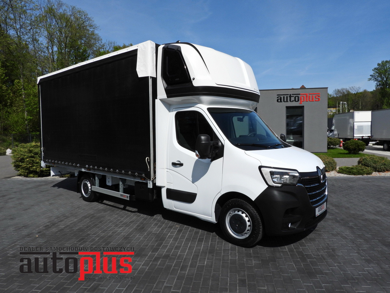 RENAULT MASTER  TARPAULIN 10 PALLETS WEBASTO CRUISE CONTROL LED LIGHTS PNEUMATICS AIR CONDITIONING  165HP - Furgoneta con lona: foto 1 RENAULT MASTER  TARPAULIN 10 PALLETS WEBASTO CRUISE CONTROL LED LIGHTS PNEUMATICS AIR CONDITIONING  165HP - Furgoneta con lona: foto 1