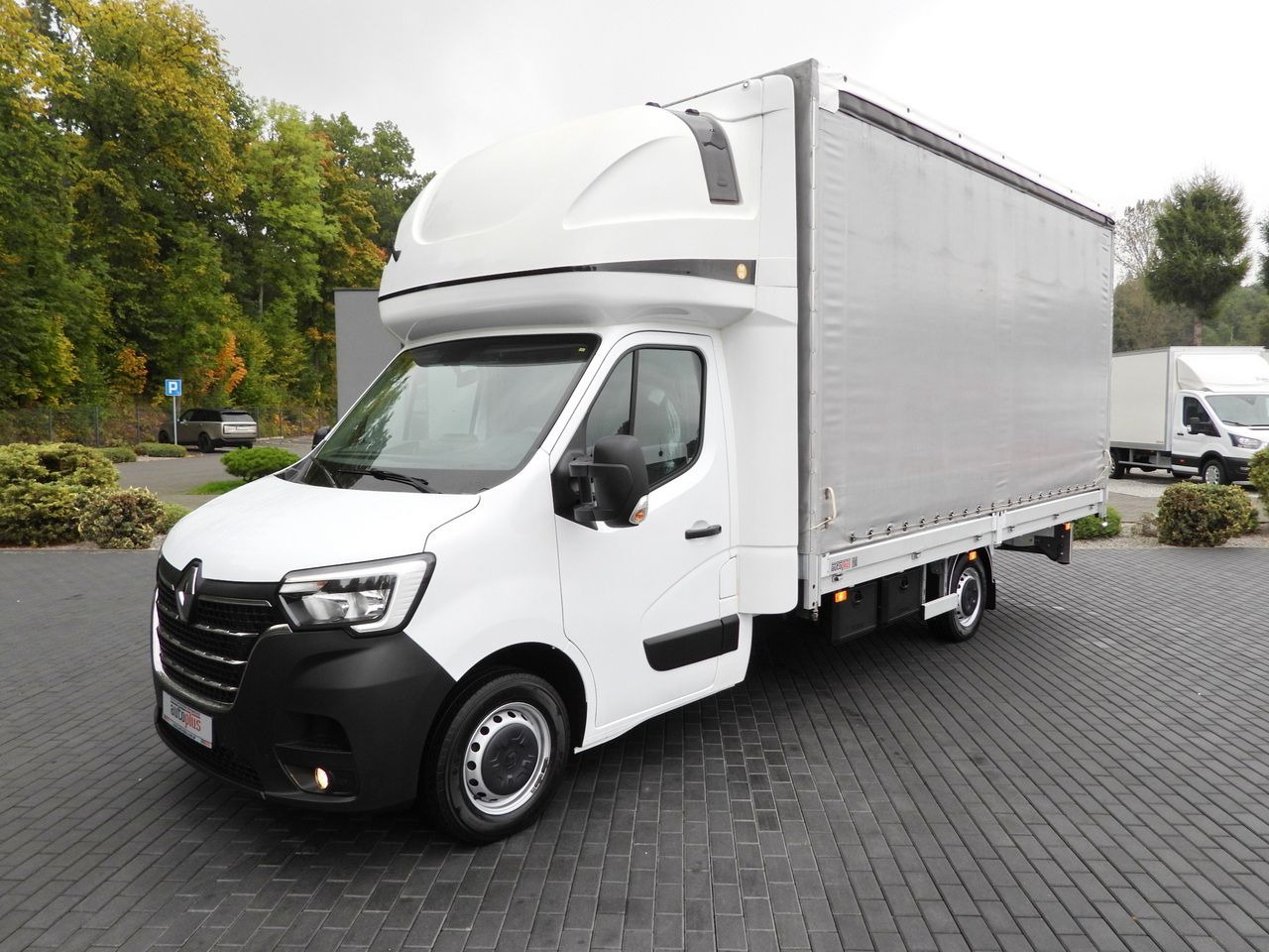 Furgoneta con lona RENAULT MASTER TARPAULIN 12 PALLETS WEBASTO CRUISE CONTROL NAVIGATION LED LIGHTS PNEUMATICS AIR CONDITIONING 165HP: foto 18 Furgoneta con lona RENAULT MASTER TARPAULIN 12 PALLETS WEBASTO CRUISE CONTROL NAVIGATION LED LIGHTS PNEUMATICS AIR CONDITIONING 165HP: foto 18