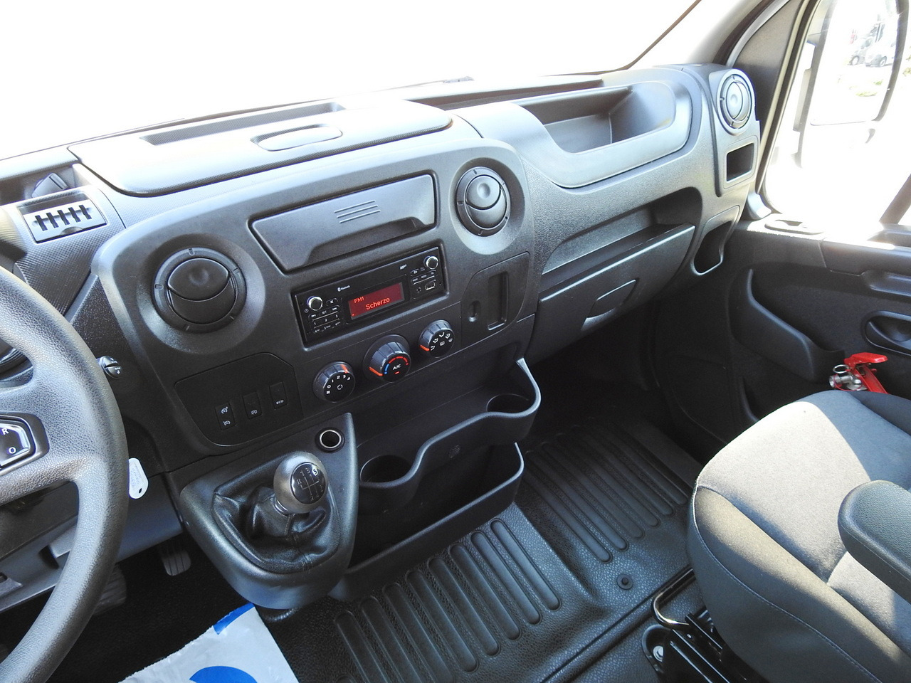 Furgoneta con lona RENAULT MASTER TARPAULIN 8 PALLETS WEBASTO CRUISE CONTROL AIR CONDITIONING PNEUMATICS  170HP: foto 35