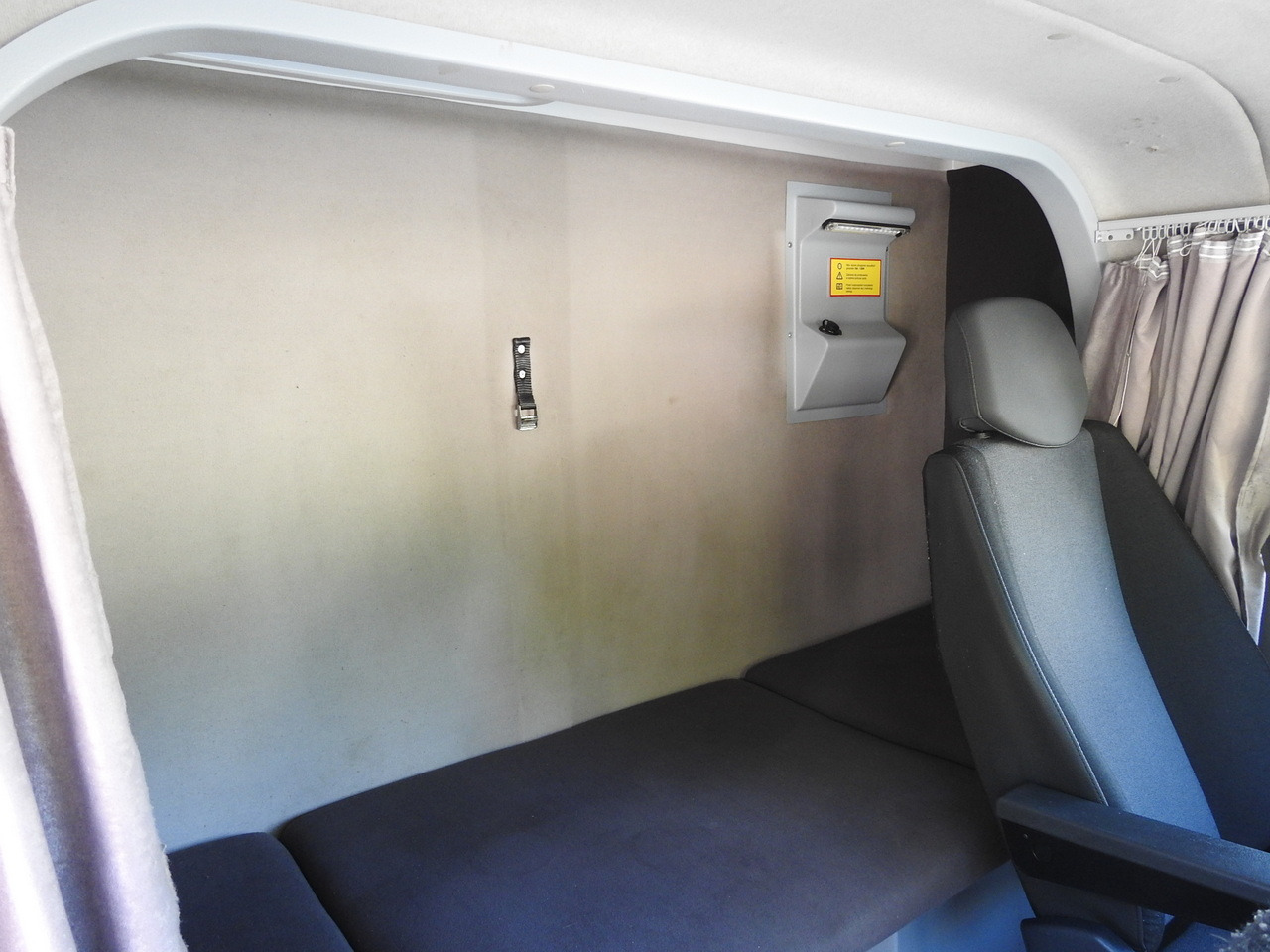 Furgoneta con lona RENAULT MASTER TARPAULIN 8 PALLETS WEBASTO CRUISE CONTROL AIR CONDITIONING PNEUMATICS  170HP: foto 43