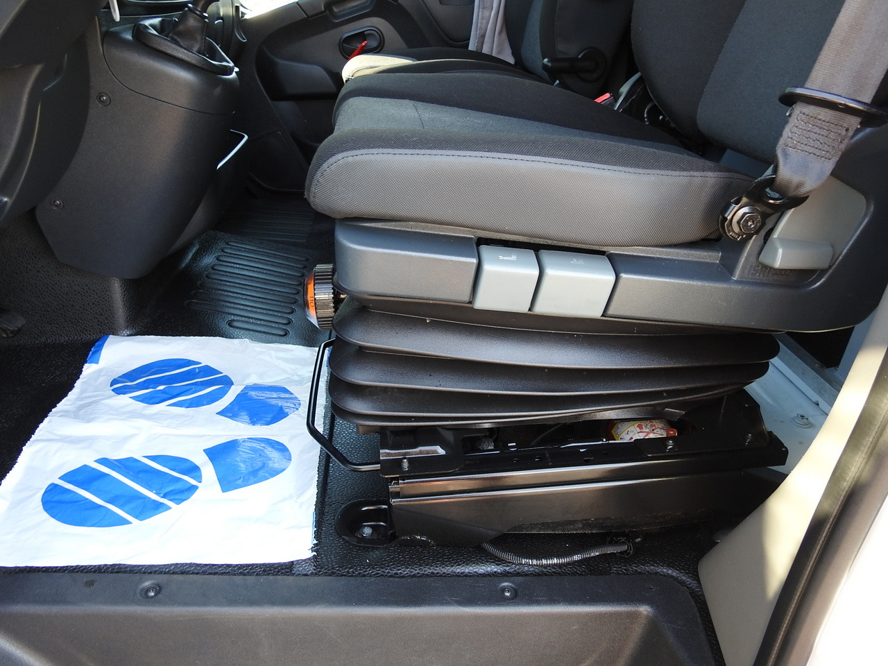 Furgoneta con lona RENAULT MASTER TARPAULIN 8 PALLETS WEBASTO CRUISE CONTROL AIR CONDITIONING PNEUMATICS  170HP: foto 29