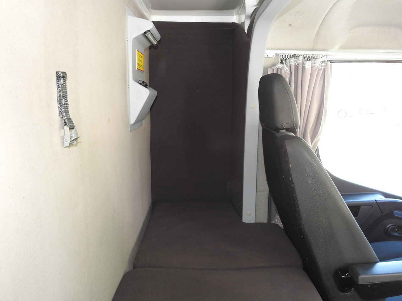 Furgoneta con lona RENAULT MASTER TARPAULIN 8 PALLETS WEBASTO CRUISE CONTROL AIR CONDITIONING PNEUMATICS  170HP: foto 44