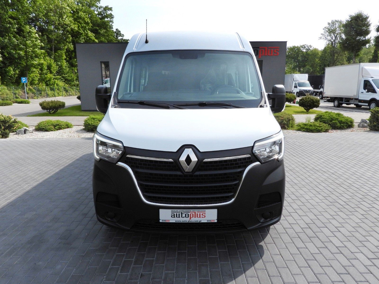 Renault MASTER KASTENWAGEN DOPPELKABINE 7 SITZE TEMPOMAT - Furgón, Furgoneta combi: foto 5 Renault MASTER KASTENWAGEN DOPPELKABINE 7 SITZE TEMPOMAT - Furgón, Furgoneta combi: foto 5