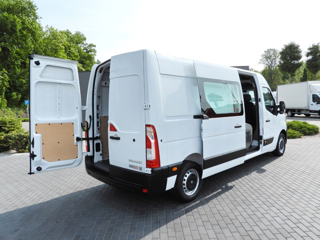 Renault MASTER KASTENWAGEN DOPPELKABINE 7 SITZE TEMPOMAT - Furgón, Furgoneta combi: foto 3 Renault MASTER KASTENWAGEN DOPPELKABINE 7 SITZE TEMPOMAT - Furgón, Furgoneta combi: foto 3
