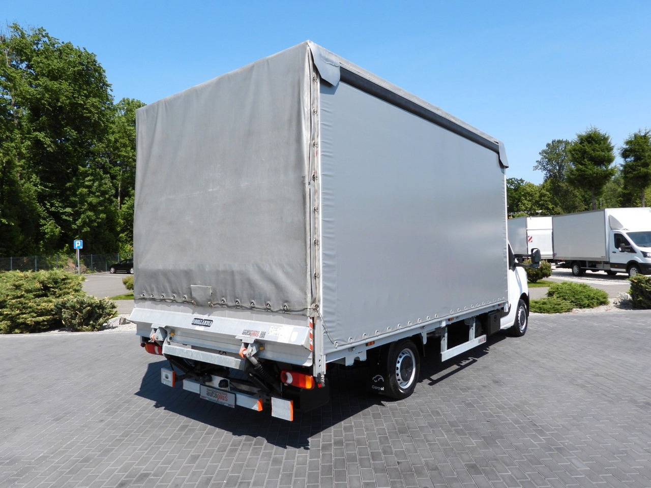 Renault MASTER PRITSCHE PLANE AUFZUG 10 PALETTEN WEBAST - Furgoneta con lona: foto 3 Renault MASTER PRITSCHE PLANE AUFZUG 10 PALETTEN WEBAST - Furgoneta con lona: foto 3