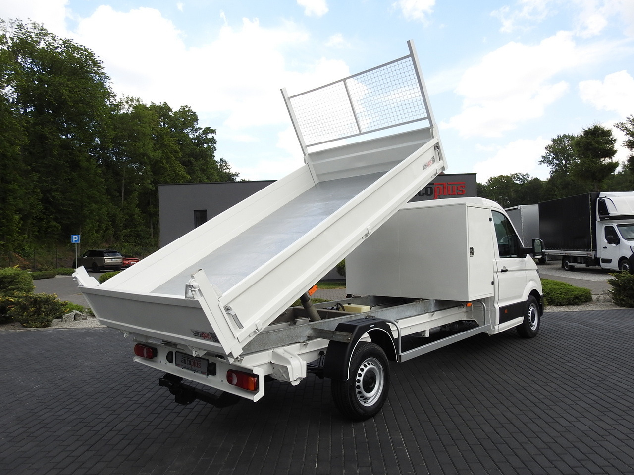 VOLKSWAGEN CRAFTER TIPPER CRUISE CONTROL 100HP - Furgoneta basculante: foto 3 VOLKSWAGEN CRAFTER TIPPER CRUISE CONTROL 100HP - Furgoneta basculante: foto 3