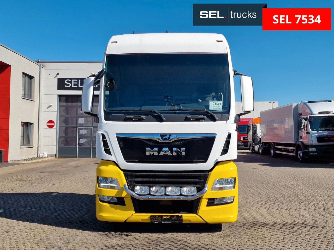 MAN TGX 18.420 4X2 LLS-U / 2 Tanks - Cabeza tractora: foto 2 MAN TGX 18.420 4X2 LLS-U / 2 Tanks - Cabeza tractora: foto 2