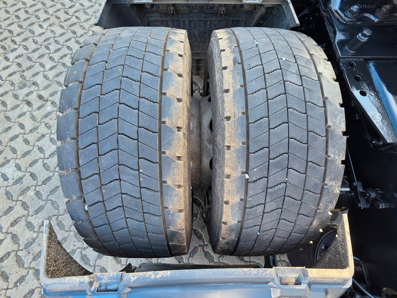 Cabeza tractora MAN TGX 18.460 4X2 LLS-U: foto 48