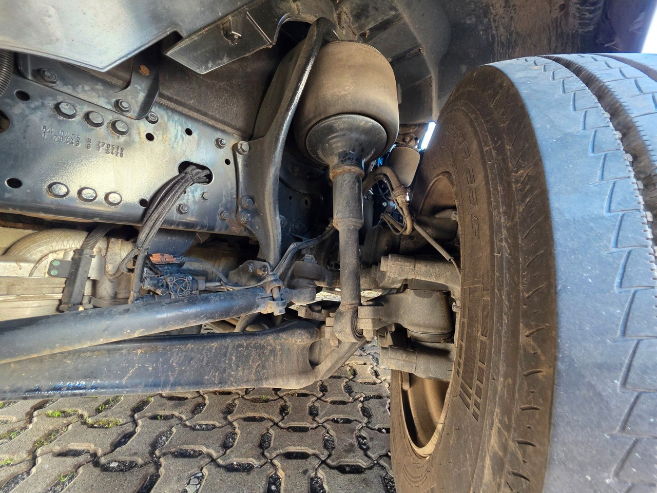 Cabeza tractora MAN TGX 18.460 4X2 LLS-U: foto 45