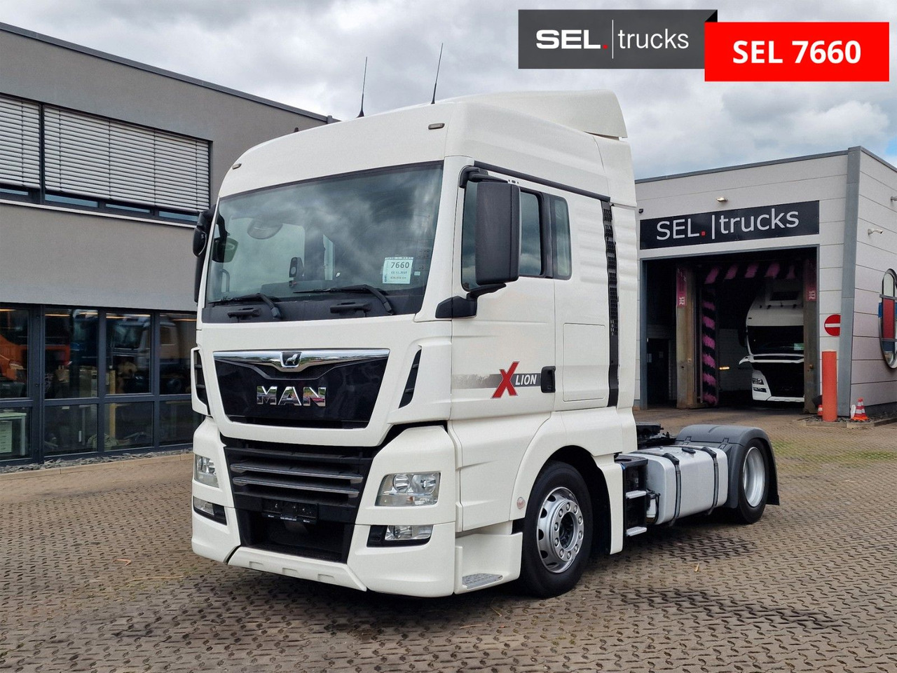 MAN TGX 18.460 4X2 LLS-U / Retarder / 2 Tanks - Cabeza tractora: foto 1 MAN TGX 18.460 4X2 LLS-U / Retarder / 2 Tanks - Cabeza tractora: foto 1