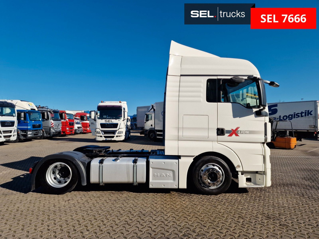 MAN TGX 18.460 4X2 LLS-U / Retarder / 2 Tanks - Cabeza tractora: foto 4 MAN TGX 18.460 4X2 LLS-U / Retarder / 2 Tanks - Cabeza tractora: foto 4