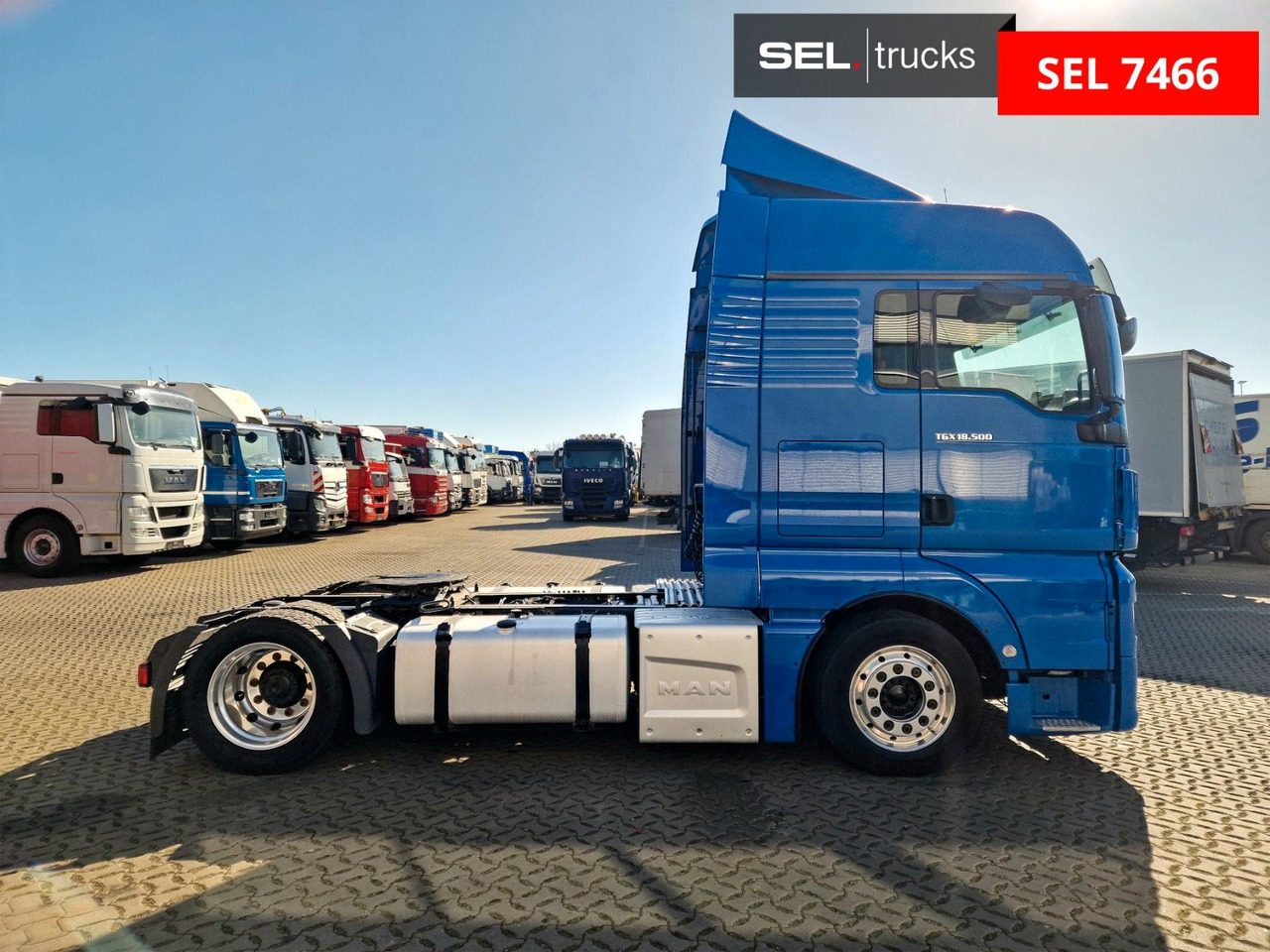 MAN TGX 18.500 4X2 LLS-U / Standklima / Xenon / Navi - Cabeza tractora: foto 4 MAN TGX 18.500 4X2 LLS-U / Standklima / Xenon / Navi - Cabeza tractora: foto 4