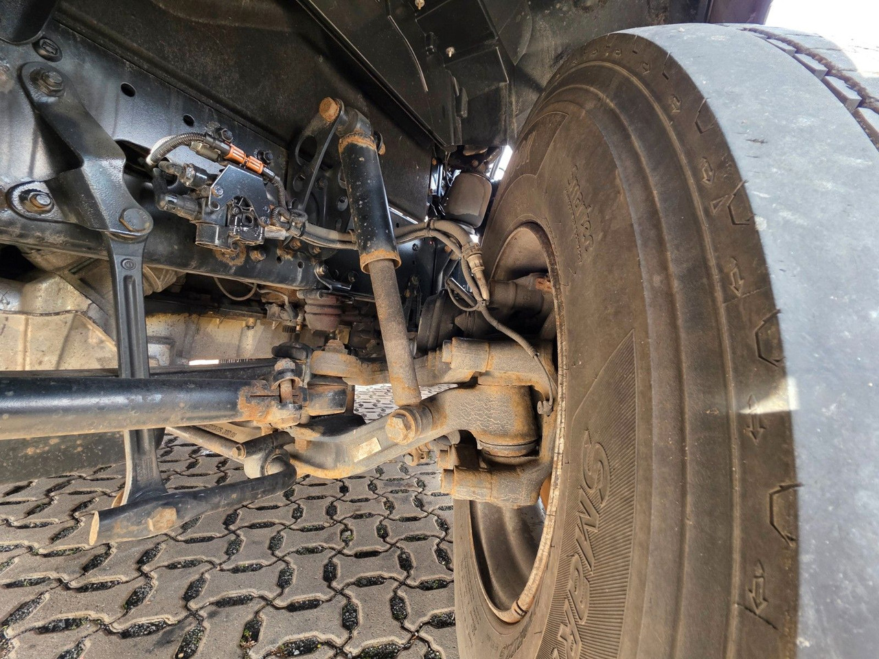 Cabeza tractora MAN TGX 18.500 4x2 BLS / Retarder / 2 Tanks: foto 45 Cabeza tractora MAN TGX 18.500 4x2 BLS / Retarder / 2 Tanks: foto 45