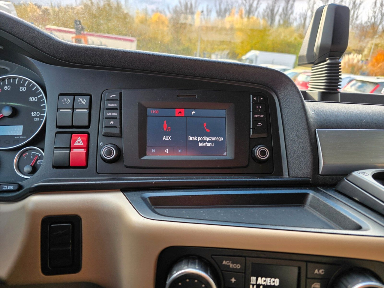 Cabeza tractora MAN TGX 18.500 4x2 BLS / Retarder / 2 Tanks: foto 40 Cabeza tractora MAN TGX 18.500 4x2 BLS / Retarder / 2 Tanks: foto 40