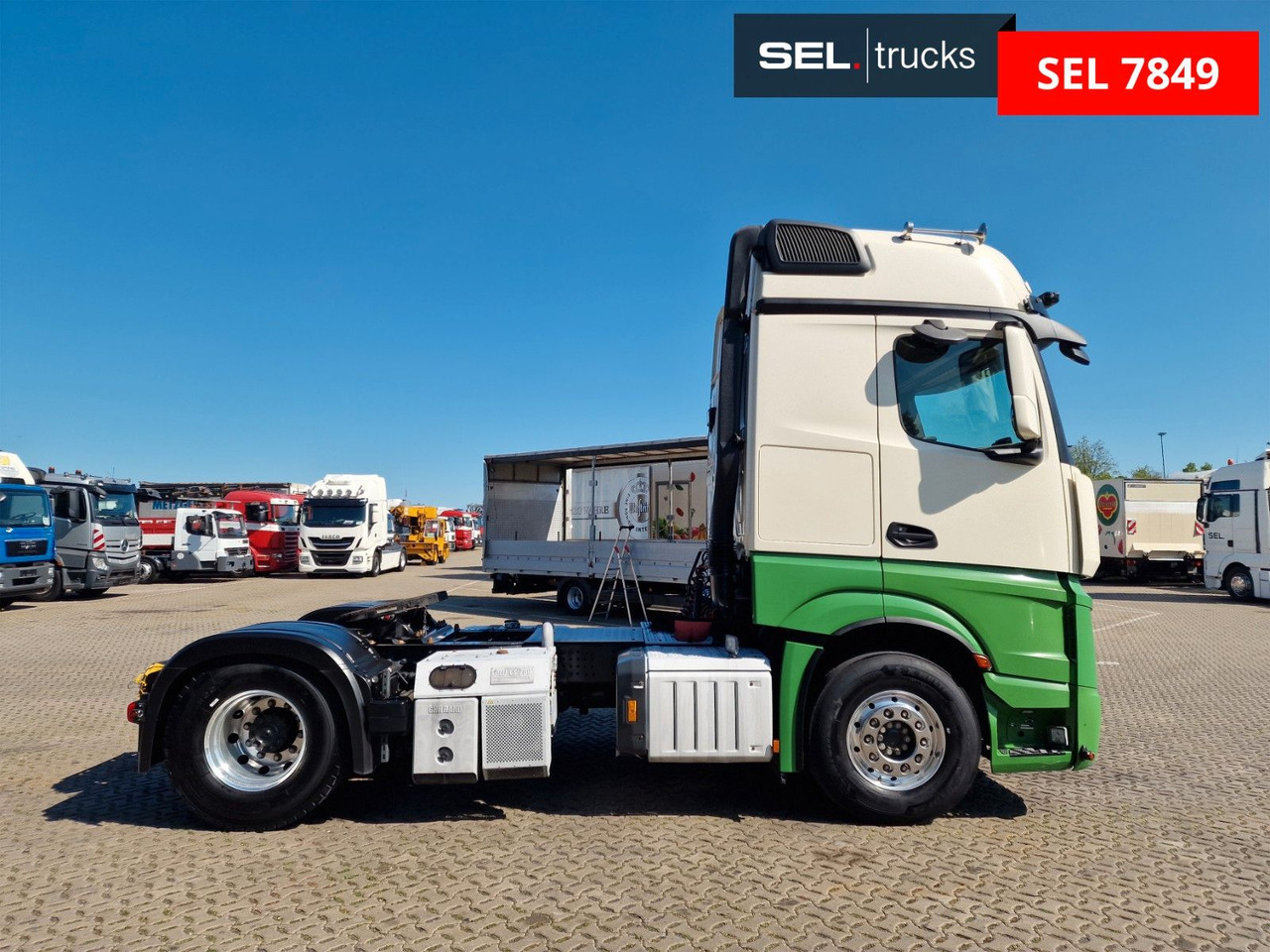 Mercedes-Benz Actros 1846 / Retarder / Kompressor / 6D - Cabeza tractora: foto 4 Mercedes-Benz Actros 1846 / Retarder / Kompressor / 6D - Cabeza tractora: foto 4