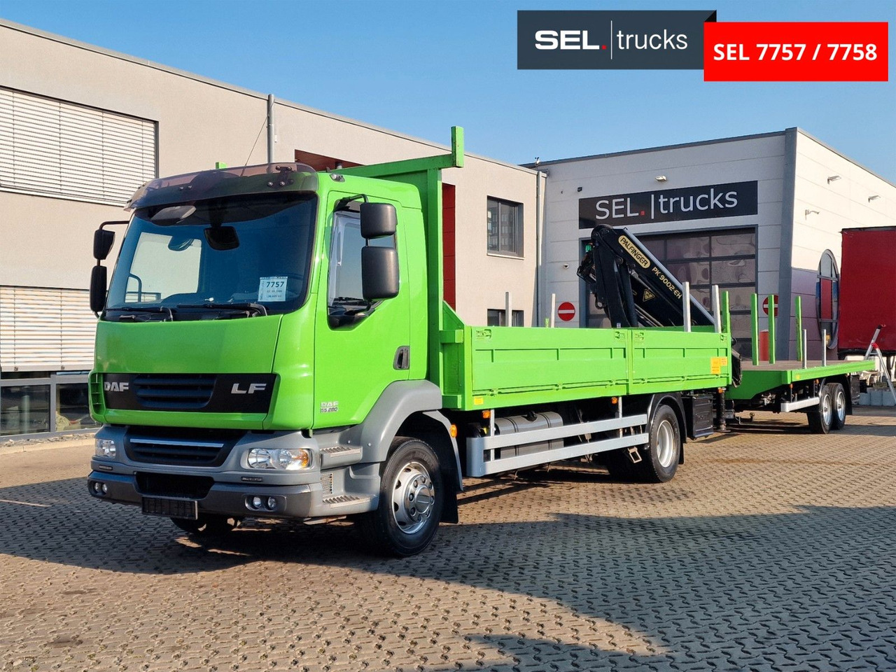 DAF LF 55.280 / Palfinger PK 9002EH / Komplettpreis - Camión grúa: foto 1 DAF LF 55.280 / Palfinger PK 9002EH / Komplettpreis - Camión grúa: foto 1