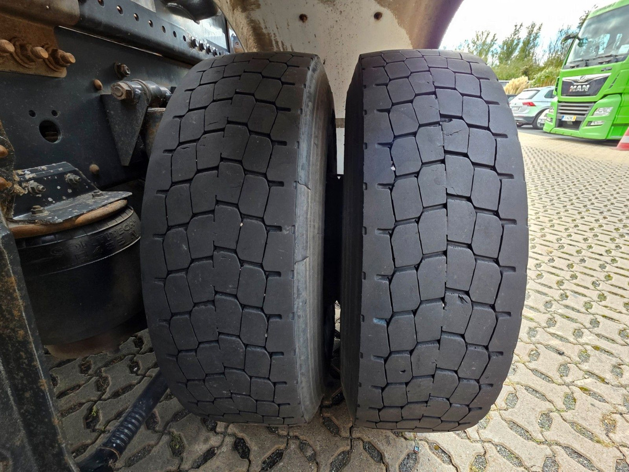 Camión multibasculante DAF XF 510 FAN / ZF Intarder / Lenk-Liftachse: foto 48