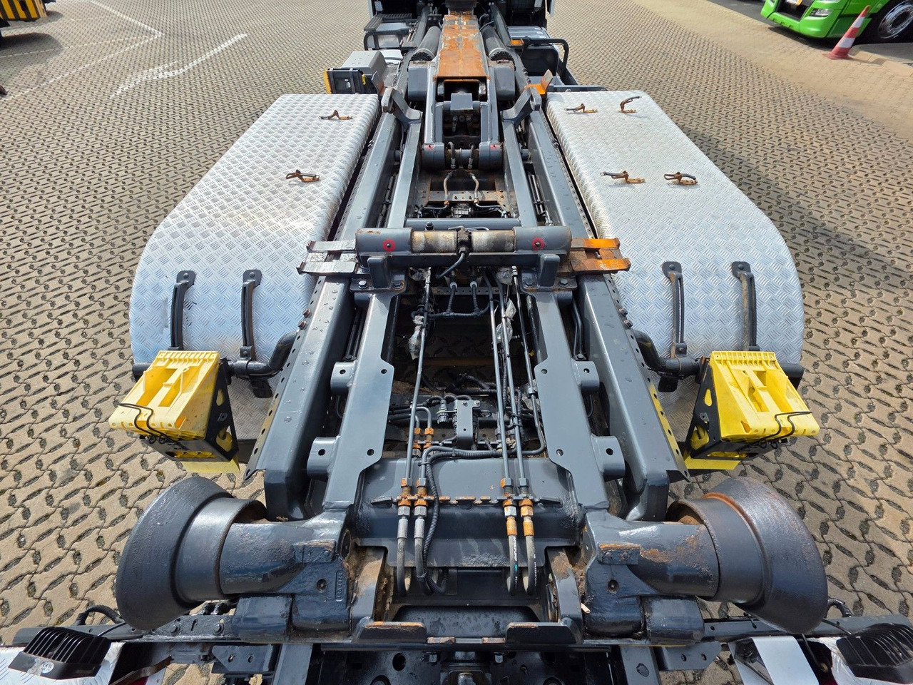 Camión multibasculante DAF XF 510 FAN / ZF Intarder / Lenk-Liftachse: foto 18