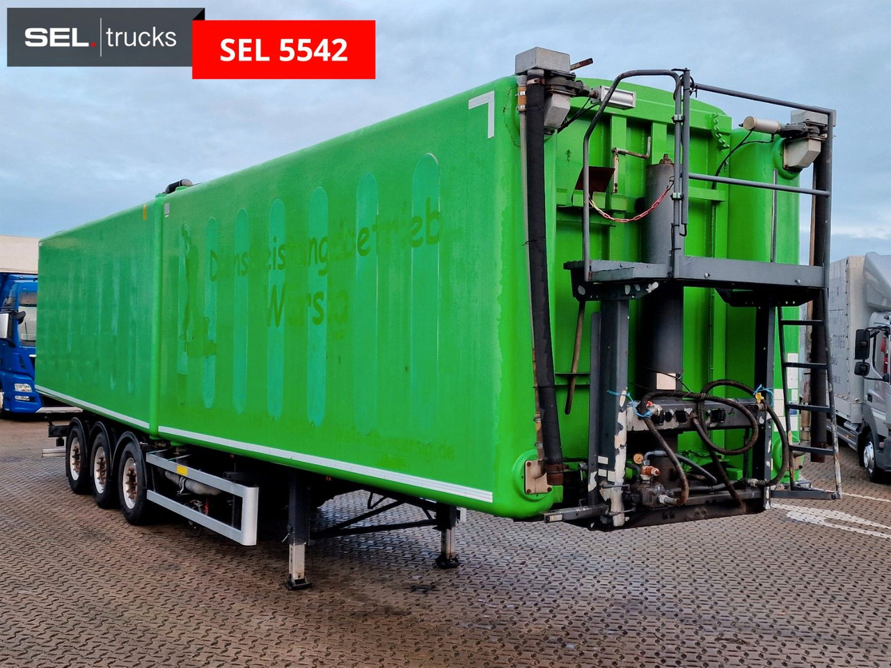 Kempf Duales Transportsyst.: Schüttgüter+Flüssikeiten Kempf Duales Transportsyst.: Schüttgüter+Flüssikeiten - Semirremolque volquete: foto 3 Kempf Duales Transportsyst.: Schüttgüter+Flüssikeiten Kempf Duales Transportsyst.: Schüttgüter+Flüssikeiten - Semirremolque volquete: foto 3