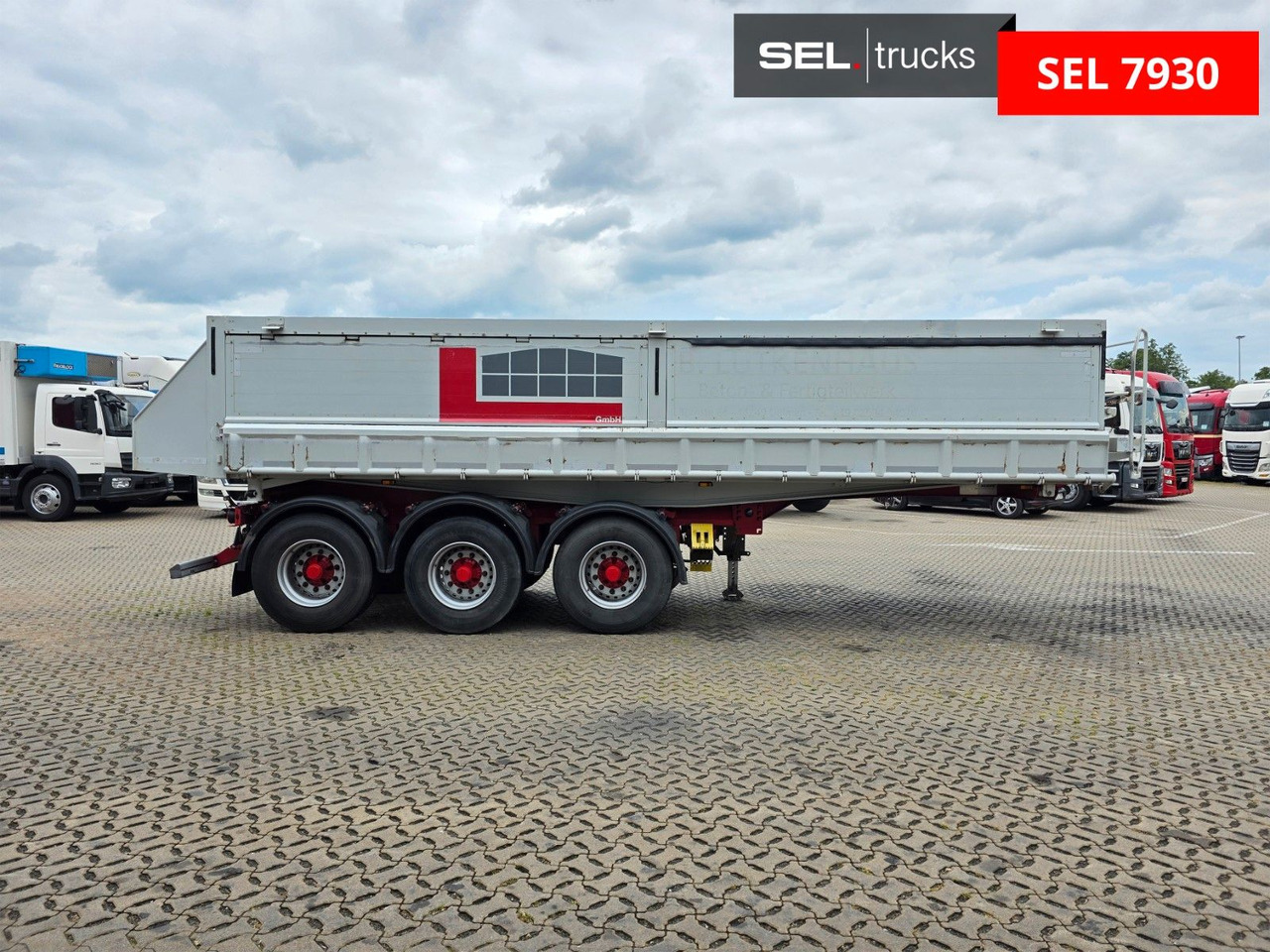 Kempf SK35/3 / 2 Seiten Kipper / Pendelplappe rechts ! - Semirremolque volquete: foto 4 Kempf SK35/3 / 2 Seiten Kipper / Pendelplappe rechts ! - Semirremolque volquete: foto 4