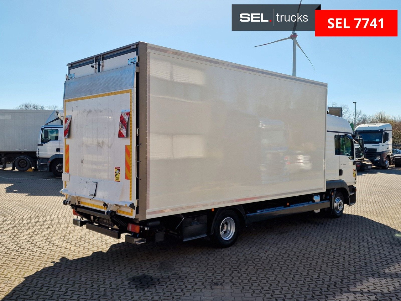 MAN TGL 12.250 4X2 BL / Ladebordwand - Camión frigorífico: foto 5 MAN TGL 12.250 4X2 BL / Ladebordwand - Camión frigorífico: foto 5