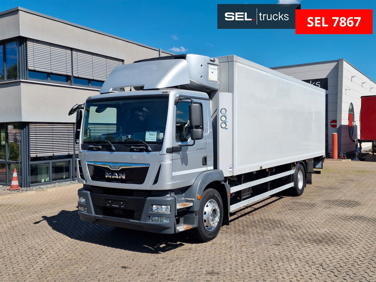 MAN TGM 18.290 4X2 LL / Ldbw / Carrier Supra 1250Mt - Camión frigorífico: foto 1 MAN TGM 18.290 4X2 LL / Ldbw / Carrier Supra 1250Mt - Camión frigorífico: foto 1