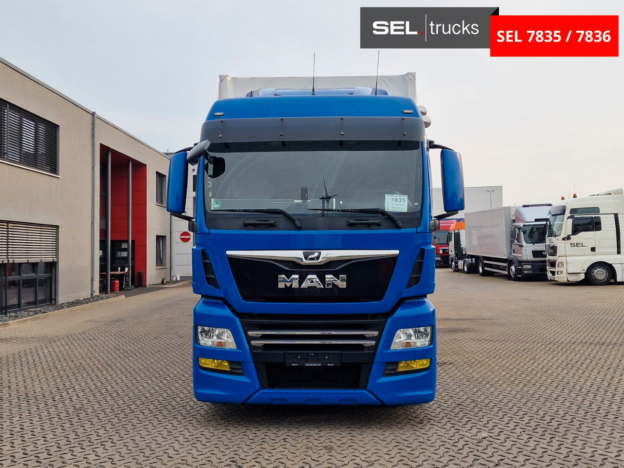 MAN TGX 18.500 4x2 LL-U/ Intarder/Durchlade/Hubdach - Camión lona: foto 2 MAN TGX 18.500 4x2 LL-U/ Intarder/Durchlade/Hubdach - Camión lona: foto 2
