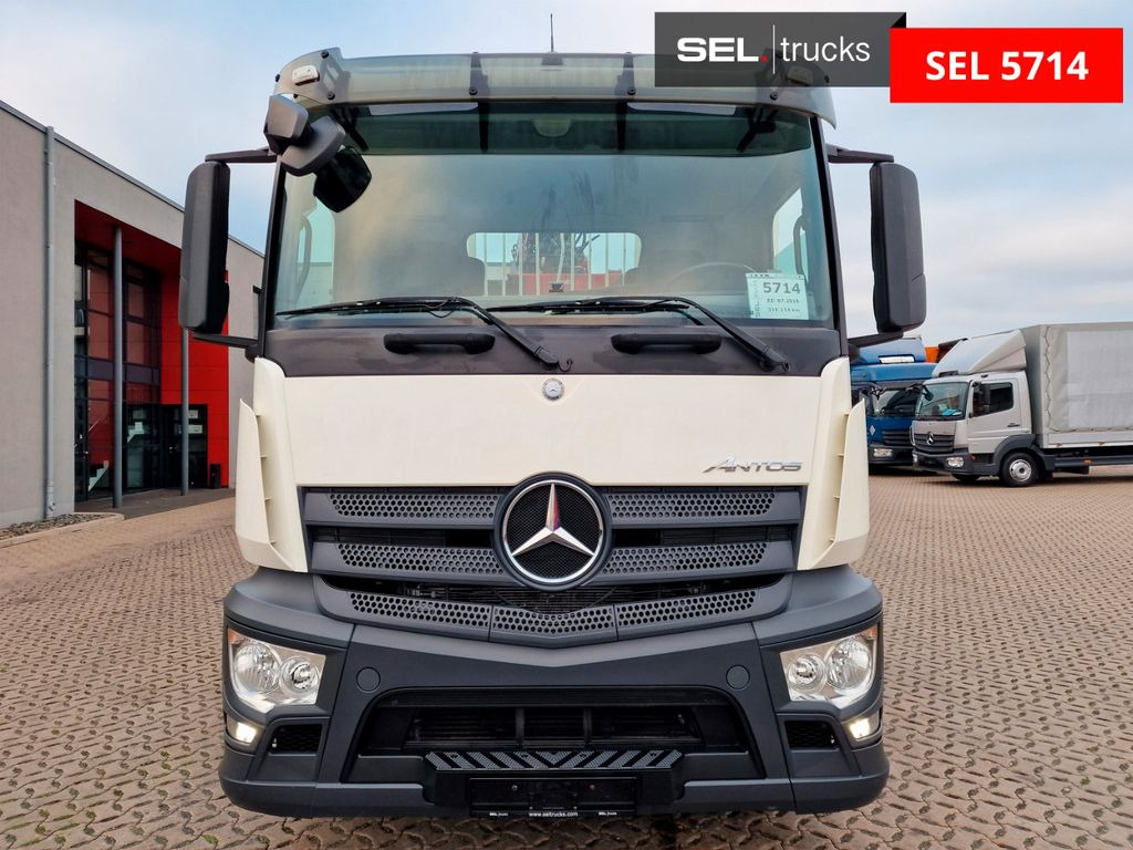 Mercedes-Benz Antos 1832 / MKG Kran Mercedes-Benz Antos 1832 / MKG Kran - Camión caja abierta, Camión grúa: foto 3 Mercedes-Benz Antos 1832 / MKG Kran Mercedes-Benz Antos 1832 / MKG Kran - Camión caja abierta, Camión grúa: foto 3