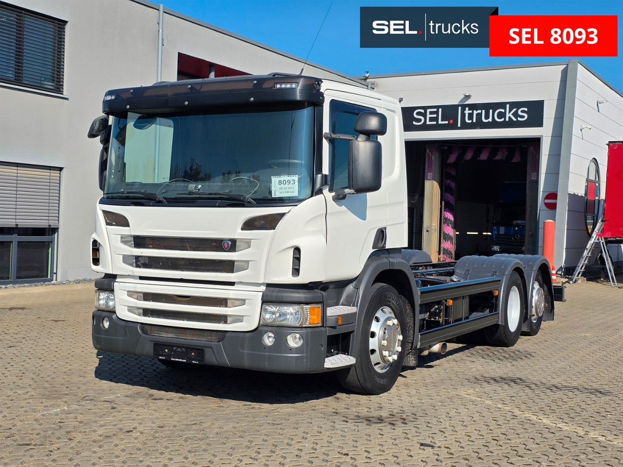 Scania P420 LB6X2*4MNA / Retarder  / PTO / ADR - Camión chasis: foto 1 Scania P420 LB6X2*4MNA / Retarder  / PTO / ADR - Camión chasis: foto 1