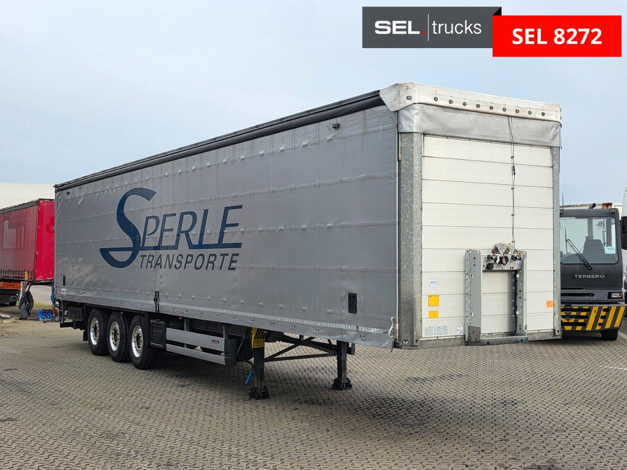 Schmitz Cargobull SCS 24/L - 13.62 E B / Ldbw / Lenkachse - Semirremolque transporte de bebidas: foto 4 Schmitz Cargobull SCS 24/L - 13.62 E B / Ldbw / Lenkachse - Semirremolque transporte de bebidas: foto 4