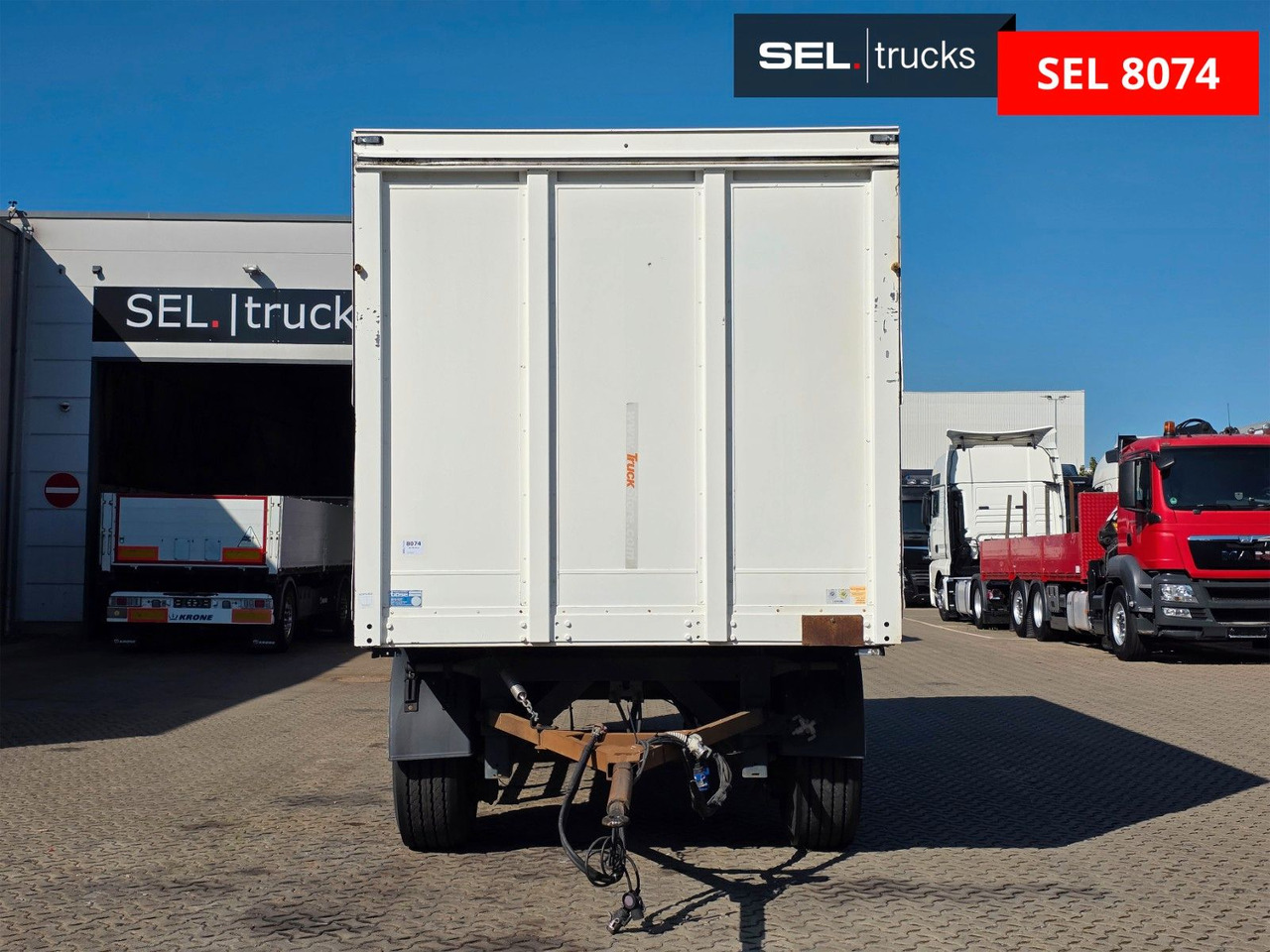 System Trailer PRASL 18 / Ladebordwand - Remolque transporte de bebidas: foto 2 System Trailer PRASL 18 / Ladebordwand - Remolque transporte de bebidas: foto 2