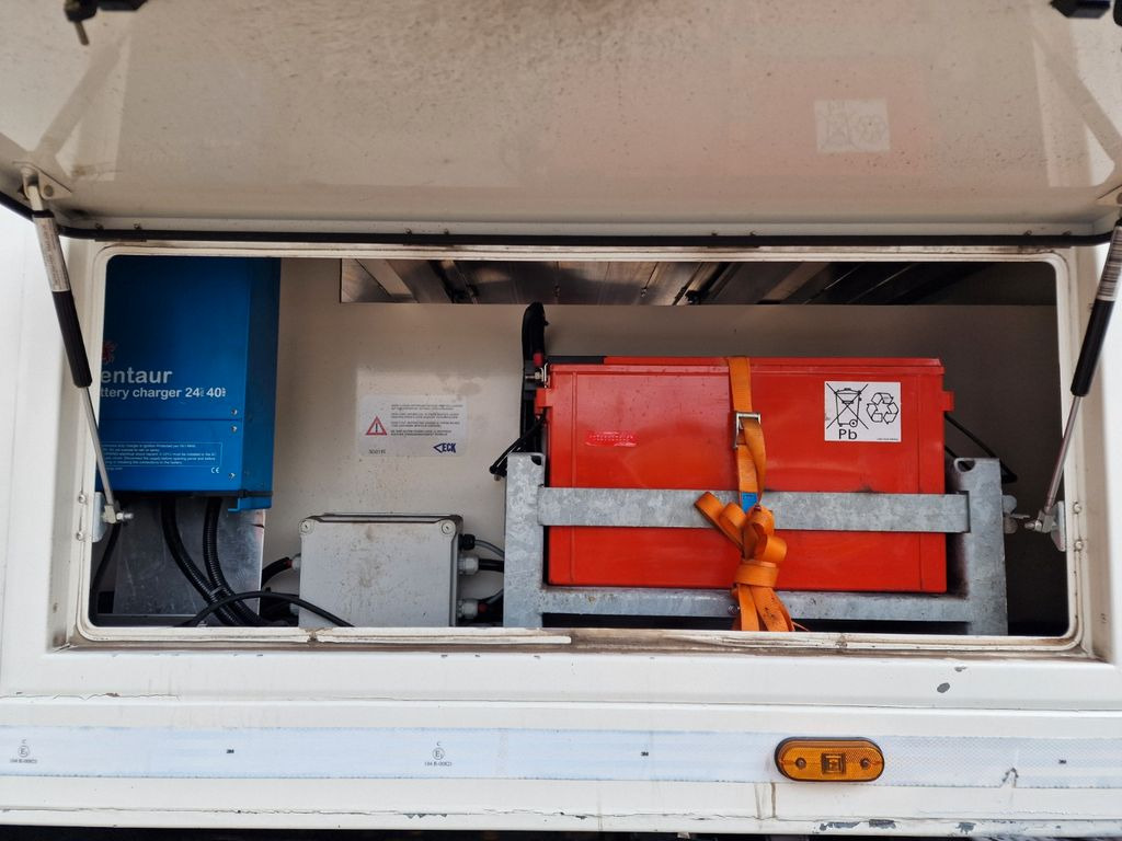 Semirremolque caja cerrada Van Eck PT-3Z / Doppelstock / Ladebordwand: foto 20
