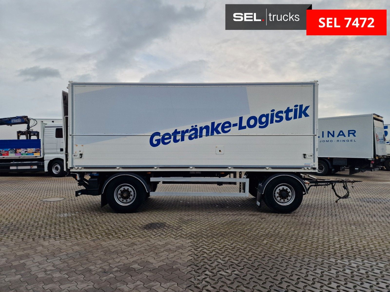 Web-Trailer PRASQ 18 / Ladebordwand - Remolque transporte de bebidas: foto 4 Web-Trailer PRASQ 18 / Ladebordwand - Remolque transporte de bebidas: foto 4