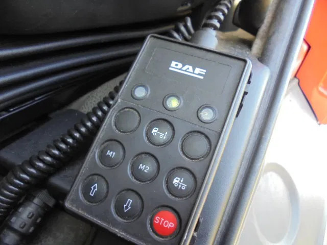 Cabeza tractora DAF CF 440 FT: foto 12