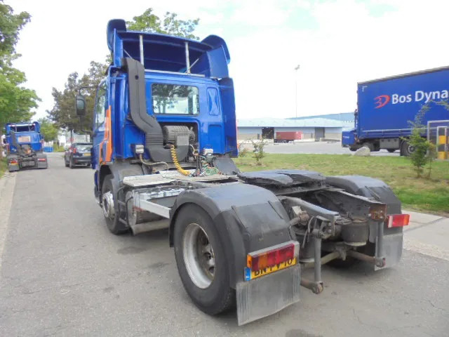 DAF CF 75.270 CF 75 HANDGESCHAKELD NL TRUCK TUV APK 09-05-2026 - Cabeza tractora: foto 3 DAF CF 75.270 CF 75 HANDGESCHAKELD NL TRUCK TUV APK 09-05-2026 - Cabeza tractora: foto 3