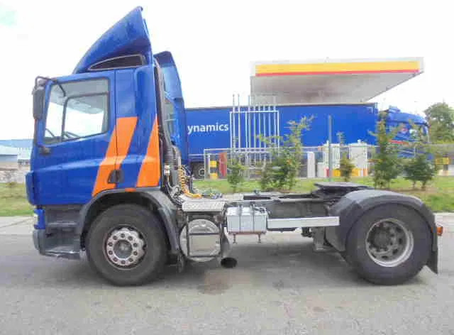 DAF CF 75.270 CF 75 HANDGESCHAKELD NL TRUCK TUV APK 09-05-2026 - Cabeza tractora: foto 2 DAF CF 75.270 CF 75 HANDGESCHAKELD NL TRUCK TUV APK 09-05-2026 - Cabeza tractora: foto 2