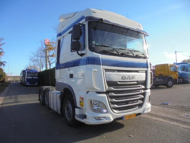 DAF XF 440 6X2 + HYDROSET TUV 10-2026 - Cabeza tractora: foto 3 DAF XF 440 6X2 + HYDROSET TUV 10-2026 - Cabeza tractora: foto 3