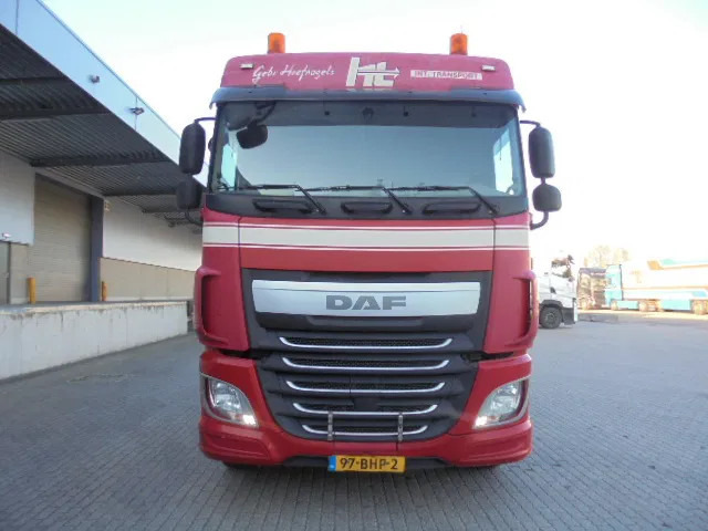 DAF XF 440 6X2 NL TRUCK - Cabeza tractora: foto 2 DAF XF 440 6X2 NL TRUCK - Cabeza tractora: foto 2