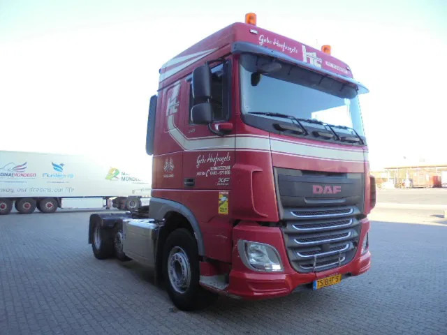 DAF XF 440 6X2 NL TRUCK - Cabeza tractora: foto 3 DAF XF 440 6X2 NL TRUCK - Cabeza tractora: foto 3