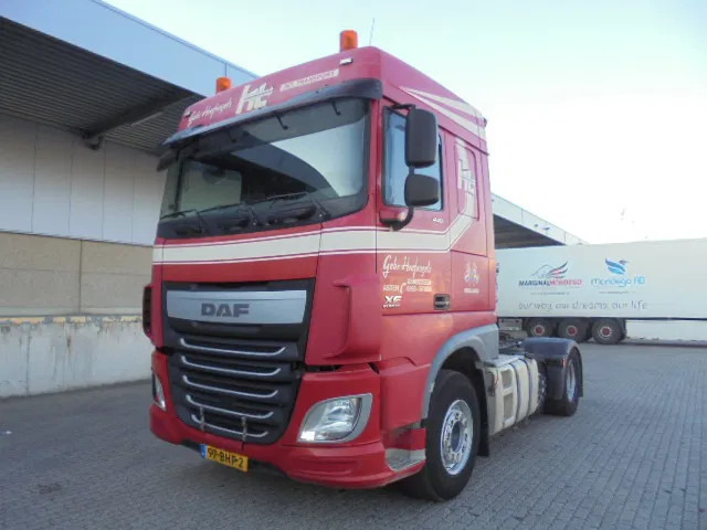DAF XF 440 6X2 NL TRUCK - Cabeza tractora: foto 1 DAF XF 440 6X2 NL TRUCK - Cabeza tractora: foto 1