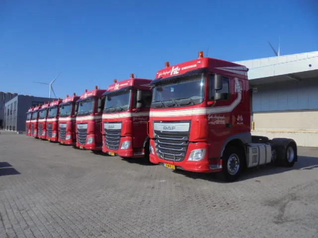 DAF XF 440 6X2 NL TRUCK - Cabeza tractora: foto 1 DAF XF 440 6X2 NL TRUCK - Cabeza tractora: foto 1
